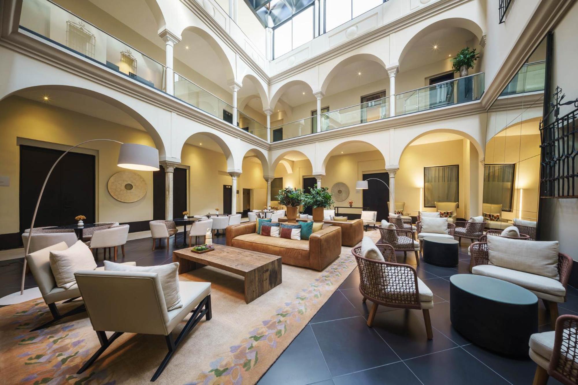 Eurostars Boutique Hotel 4*